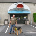 Tripawds at That Pet Place
