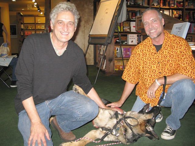 Patrick McDonnell meets Tripawds Spokesdog Wyatt in 2009